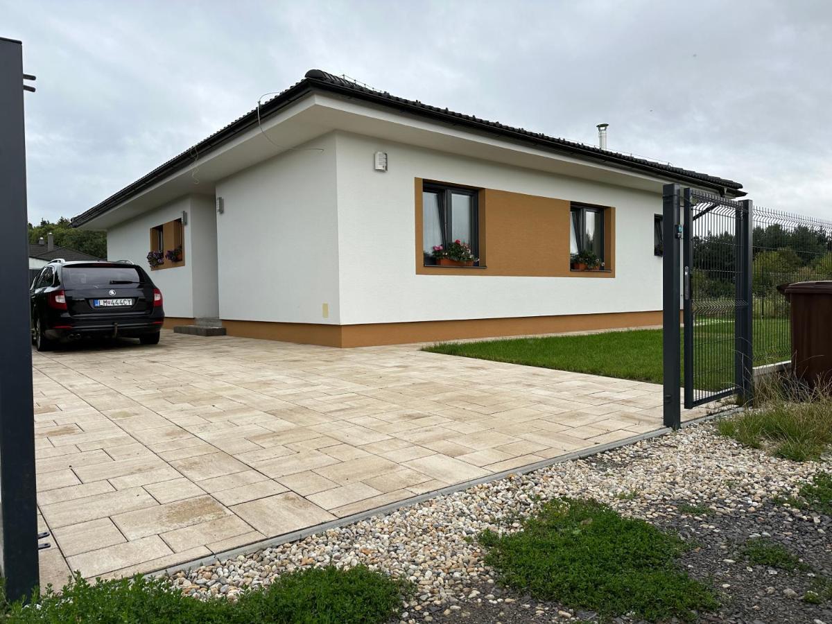 Pension Marko Liptovský Mikuláš エクステリア 写真